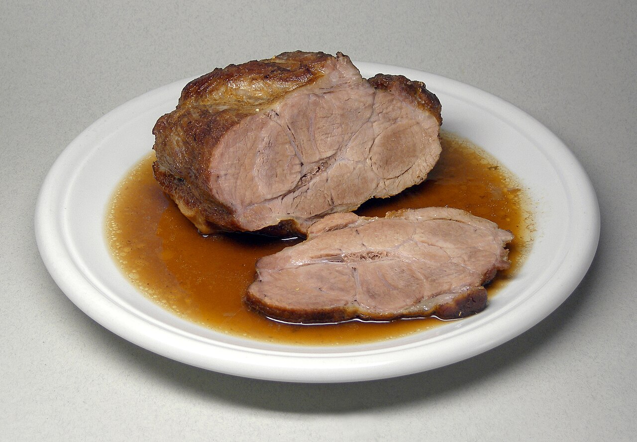 Viande de porc — porc 100 % français chez le boucher à Bléré